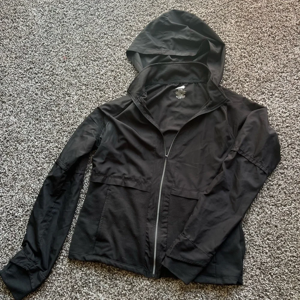 Avia Black Jacket - Picture 1 of 7